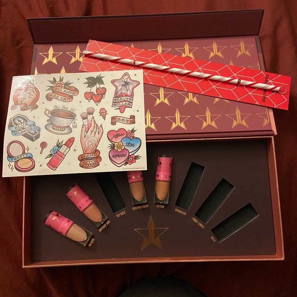 Jeffree star cosmetics set